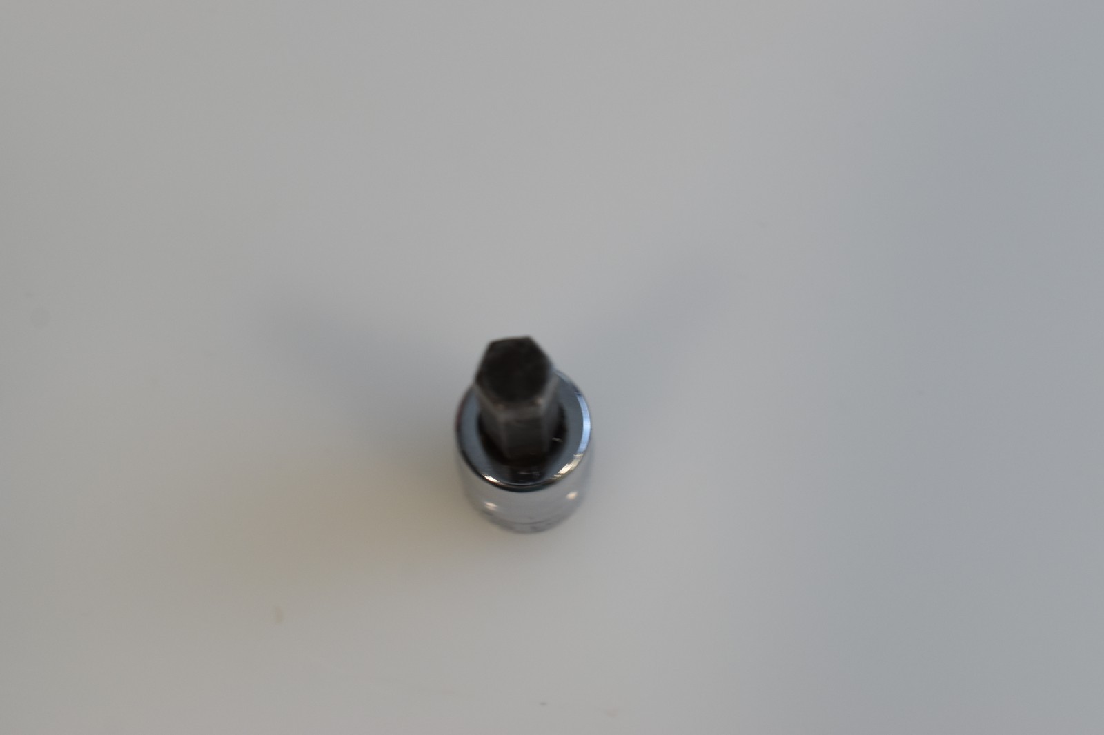 Snap On Tools FA10E 5/16″ SAE Hex Bit Socket Driver 3/8″ Drive Chrome USA