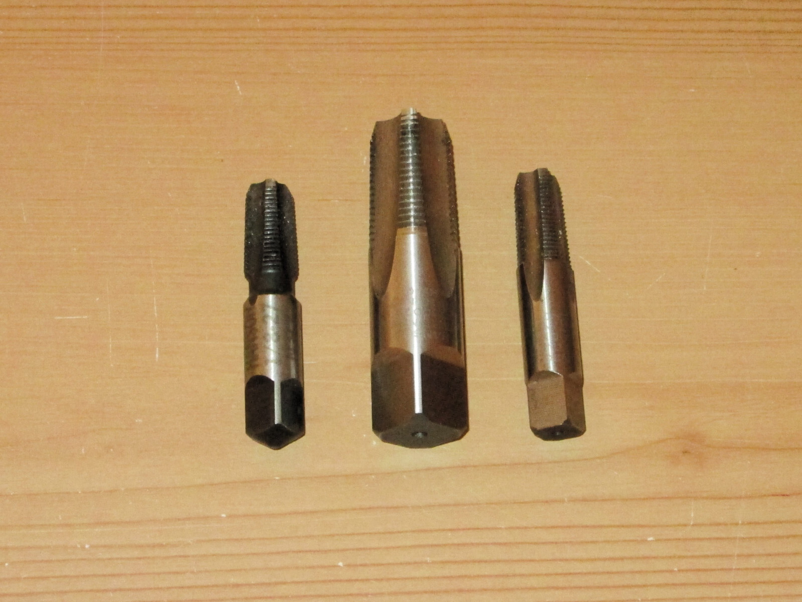 Lot of 3: Hanson Whitney Pipe Taps – Two 1/8-27 NPT Tap & One 3/8-18 NPT