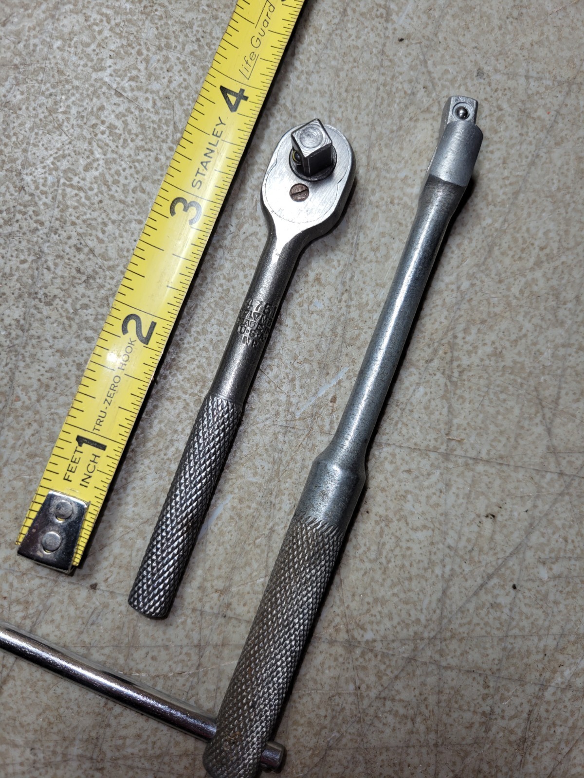 Rare Old Plomb 4751 1/4″ Micro Head Ratchet Socket Wrench working great breaker