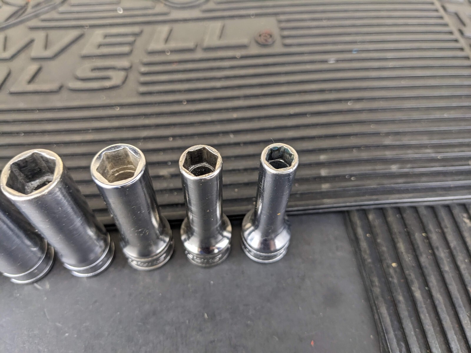#bb702 Snap-On Tools Socket Set 211SFSY 3/8″ drive 6 Point Deep 1/4″ to 7/8″