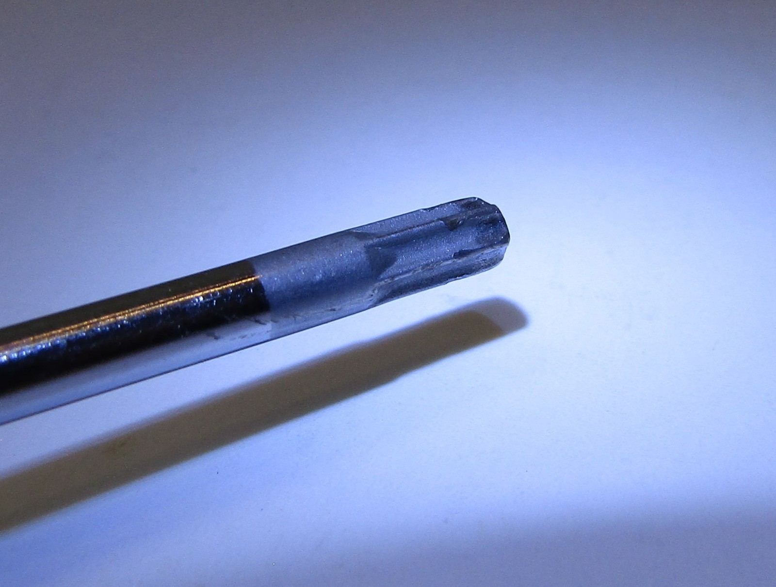 Snap On SSTX15 *Torx* Driver T15 Screwdriver w/ Black Hard Handle – U.S.A.