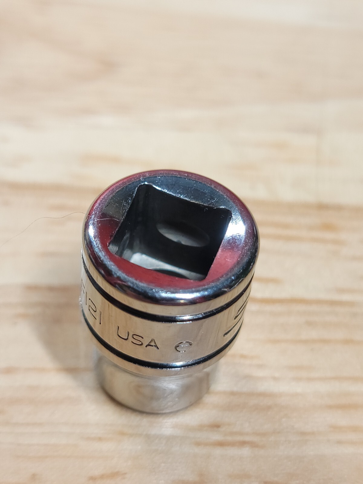 Snap-on Tools F121 3/8″ SAE 3/8” Drive 12-Point Shallow Chrome Socket USA