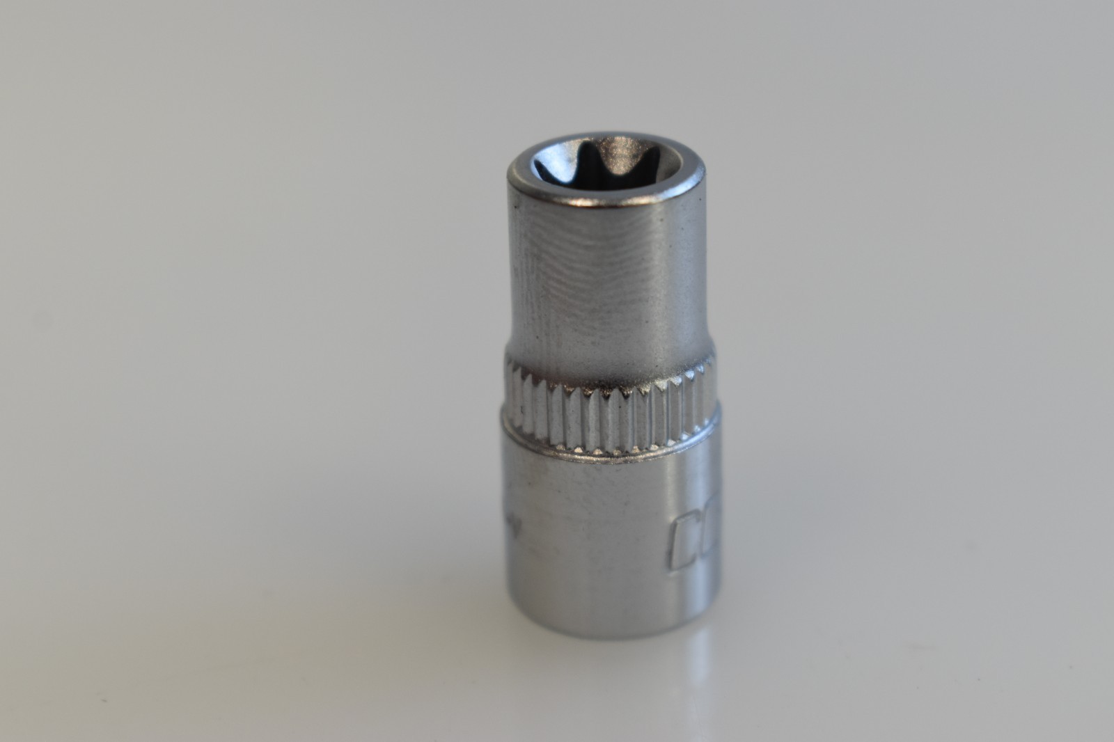 Cornwell Tools CBSE80 E8 TORX External Star Shallow Socket 1/4″ Drive Chrome