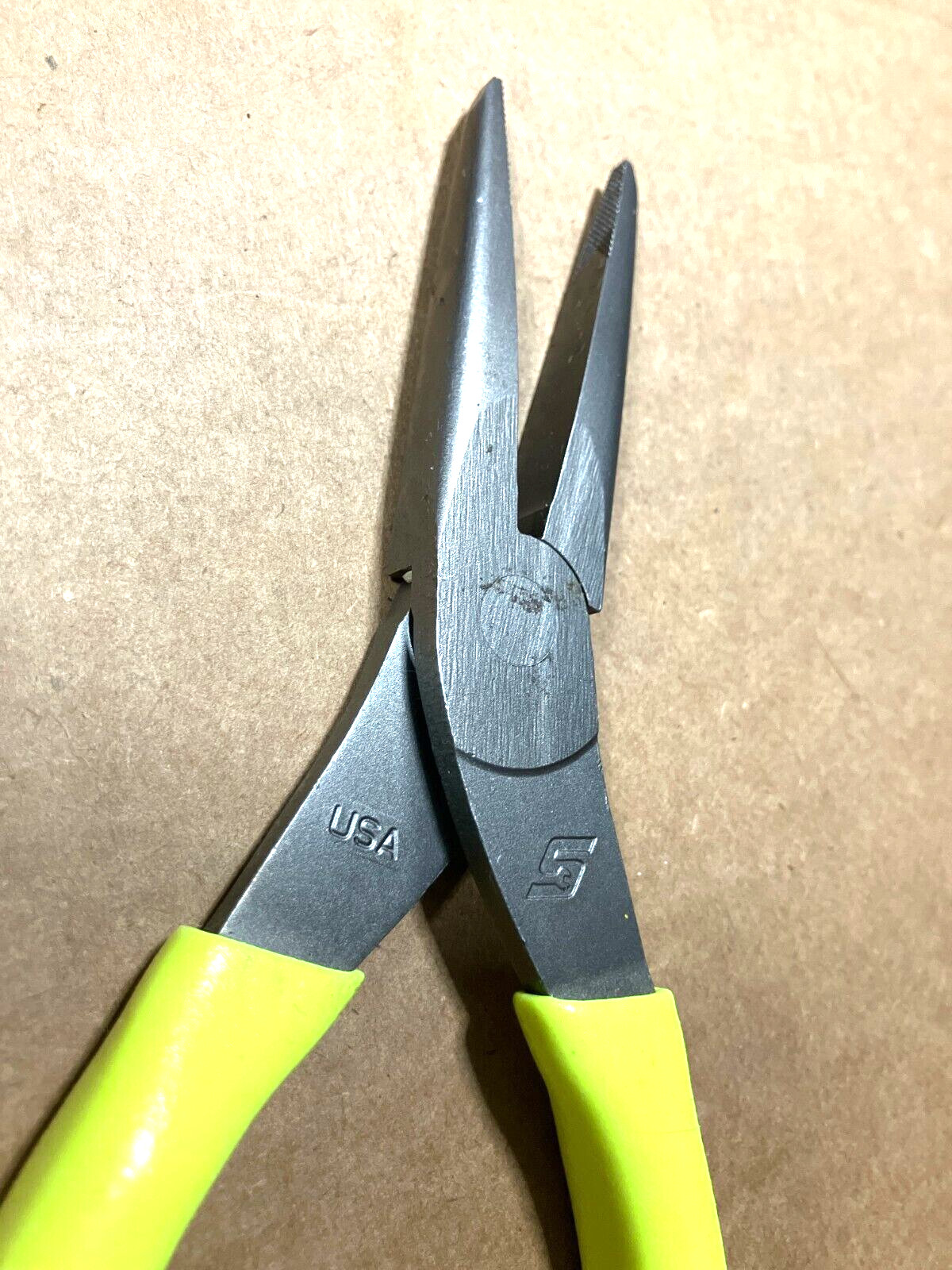 New Snap-on™ 95ACF 95ACFHV 5″ long Needle Nose Pliers Yellow Hi-Viz Vinyl Grip