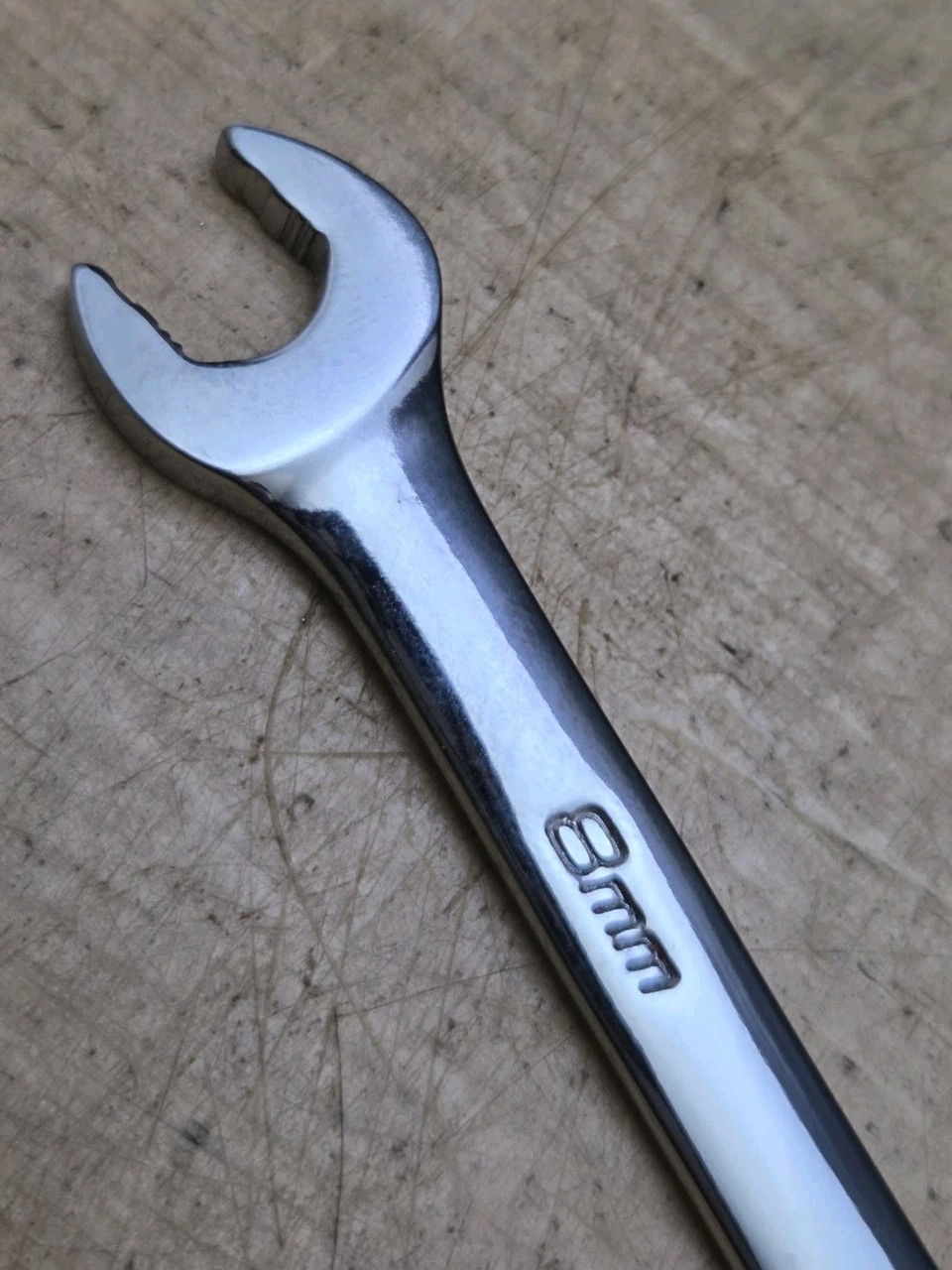 New Snap On SOEXM8- 8mm Flank Drive Plus 12Pt Standard Handle Combination Wrench