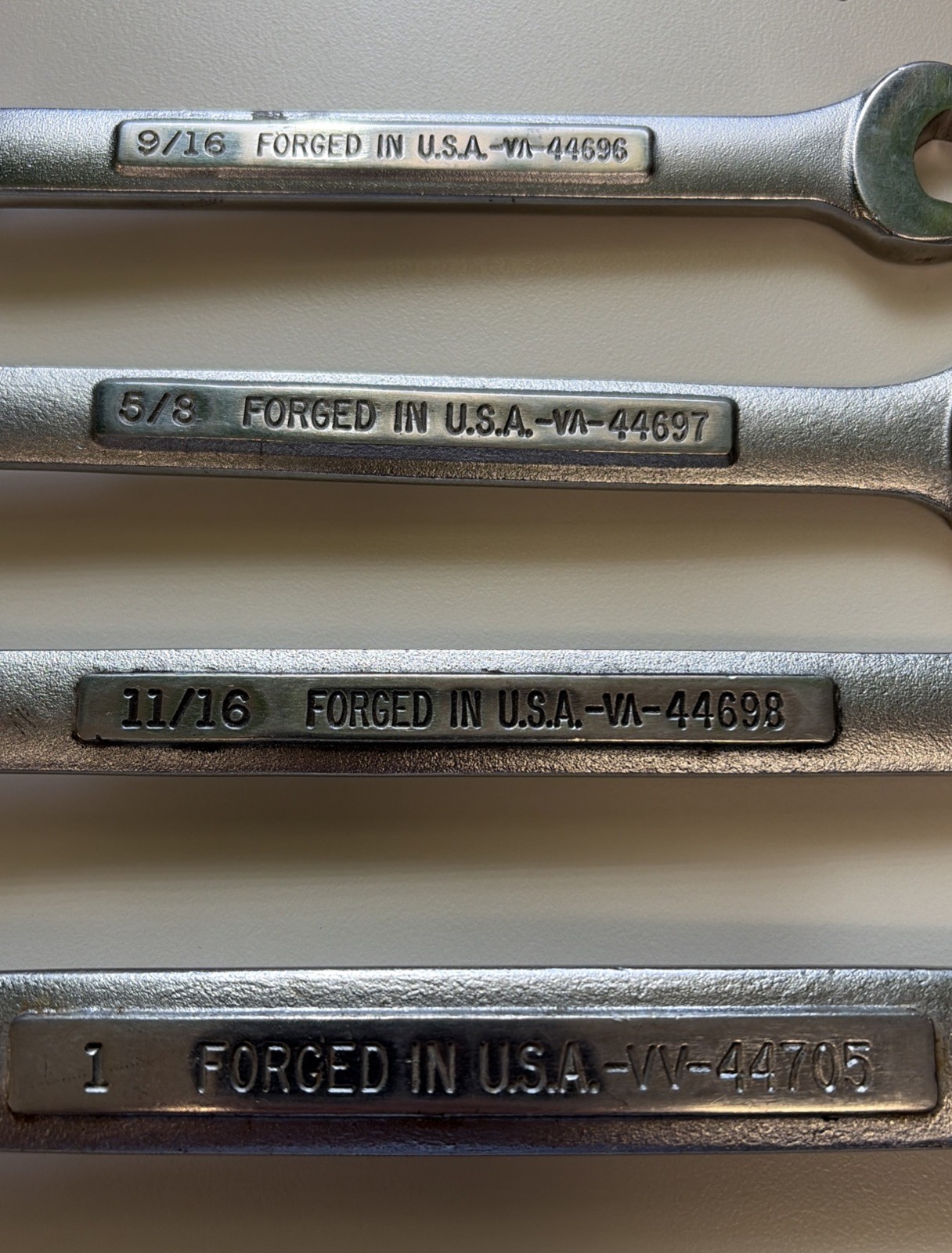 Craftsman Open & Box End Wrench (LOT of 4) 1, 11/16, 5/8, 9/16