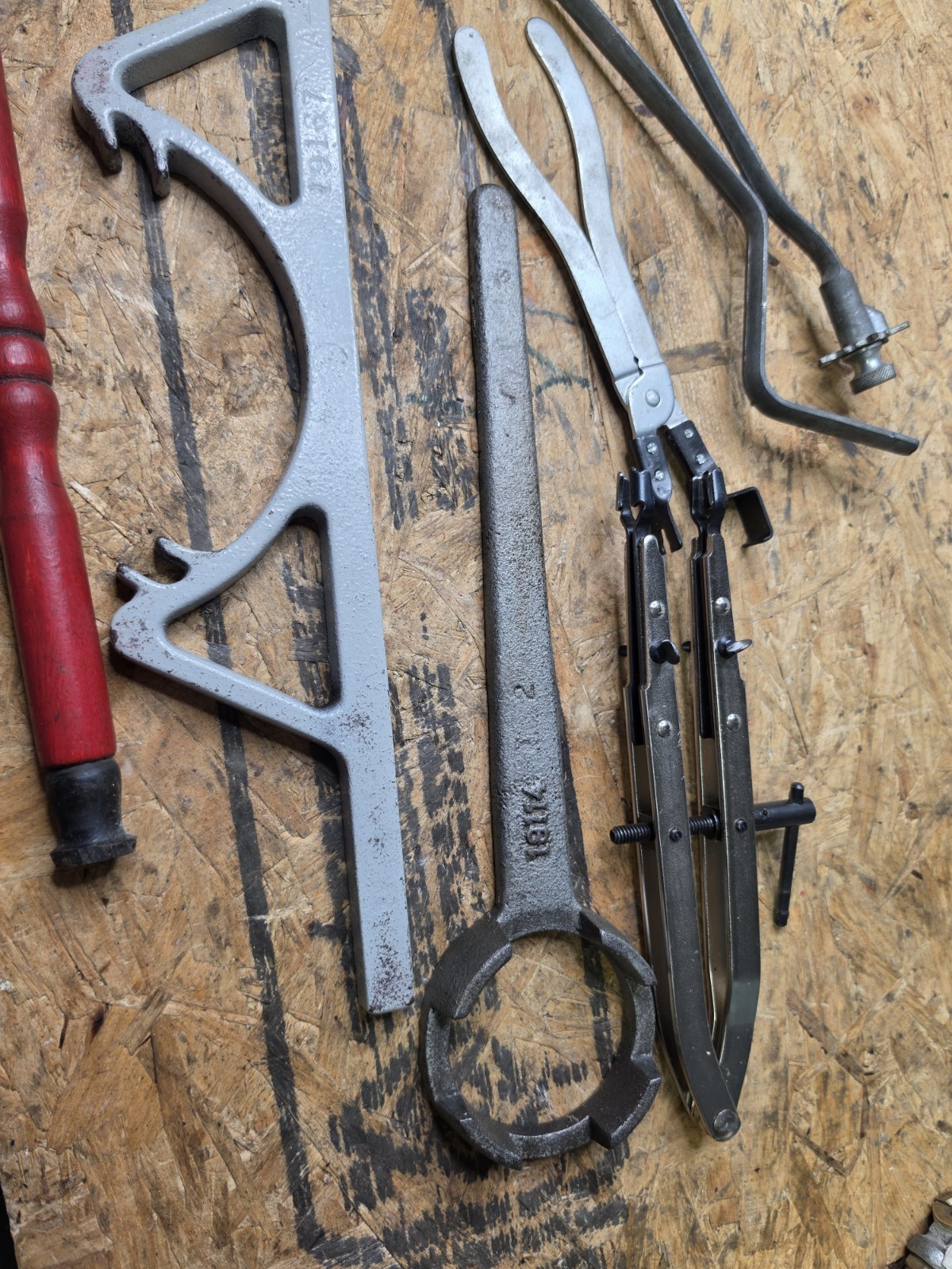 Lot Small Engine Repair Tools