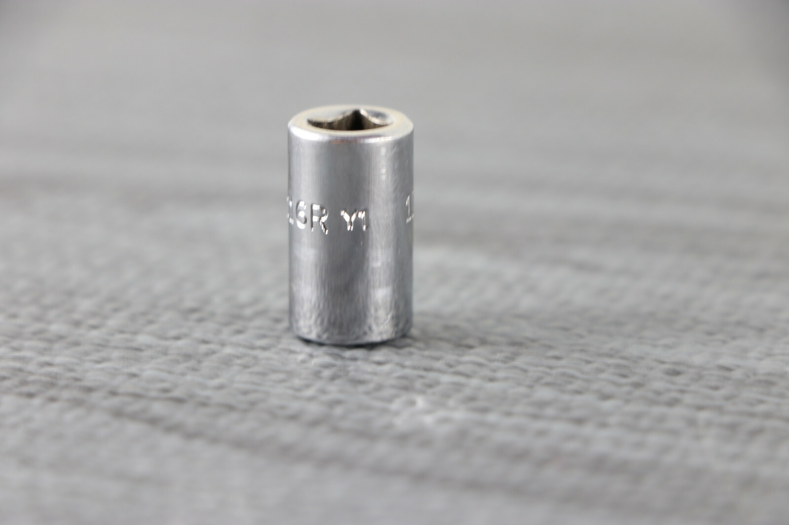 MAC Tools 11/32» SAE 1/4″ Drive 6 Point Socket M116R USA