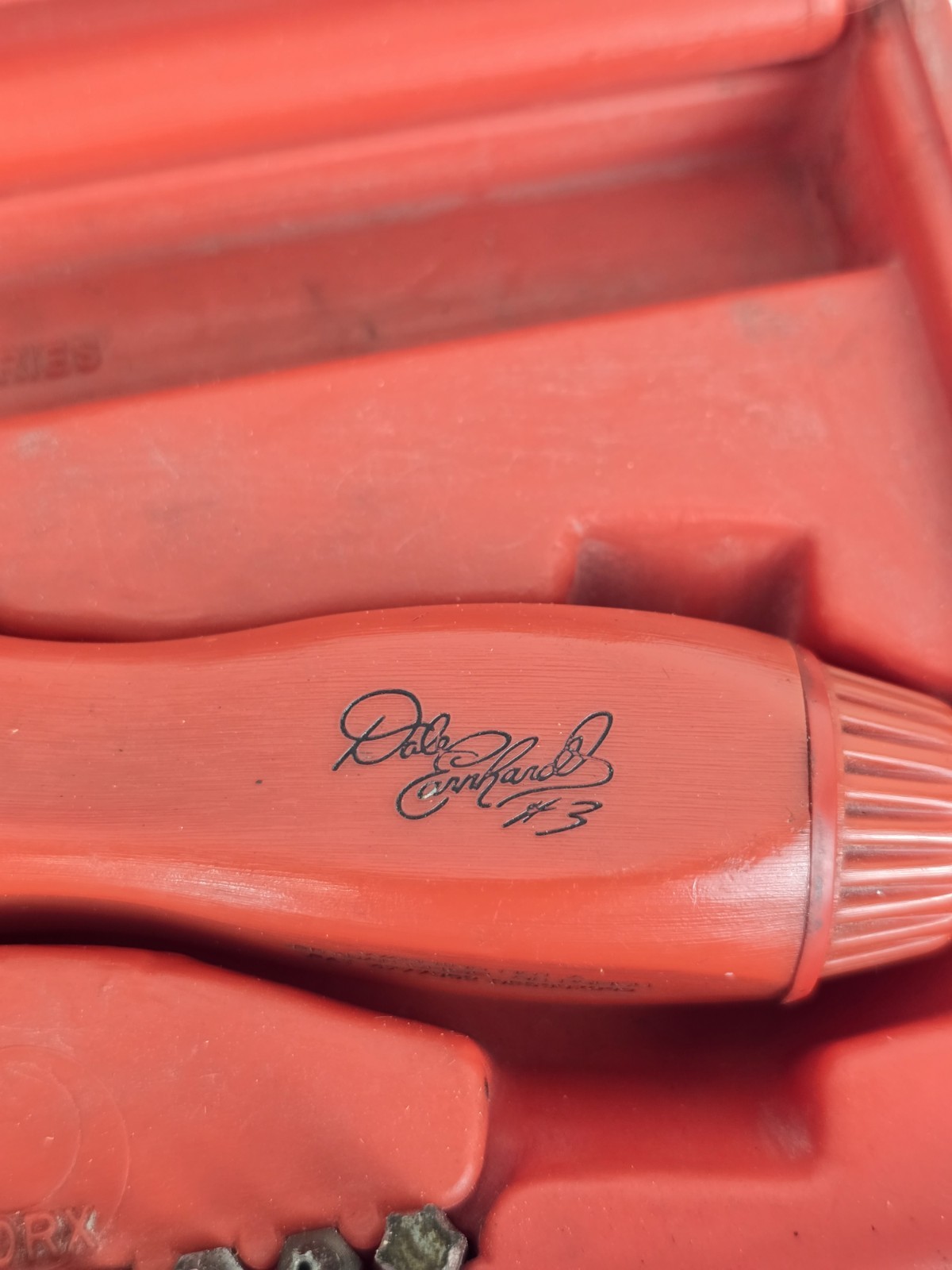 Snap On Tools Ratcheting Screwdriver Set Red Dale Earnhardt Bits & Case SSDMR220