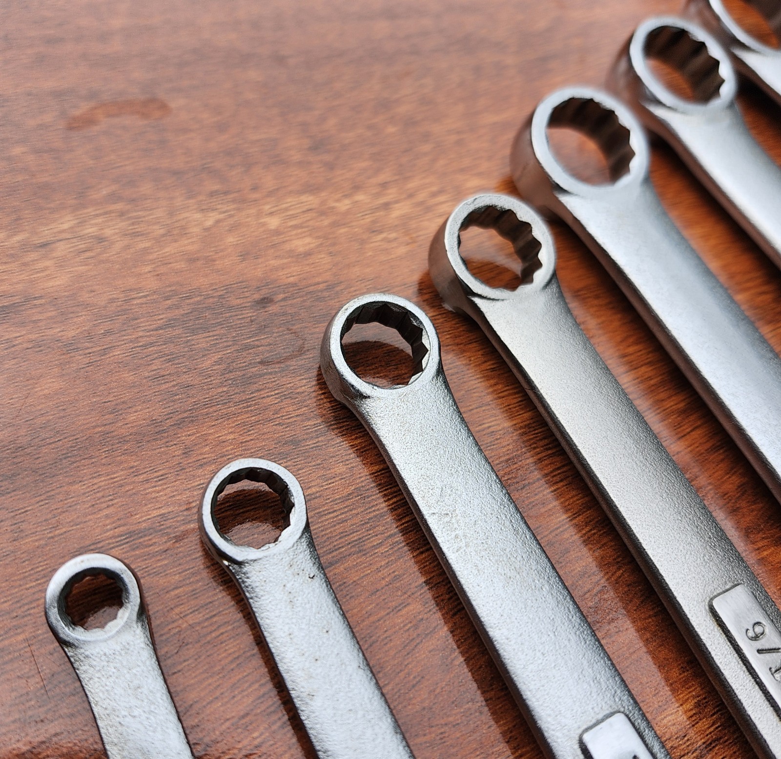 CRAFTSMAN USA 8 Pc SAE 12PT DOUBLE BOX END Wrench Set 1/4” to 1-1/4″ V & VV Ser