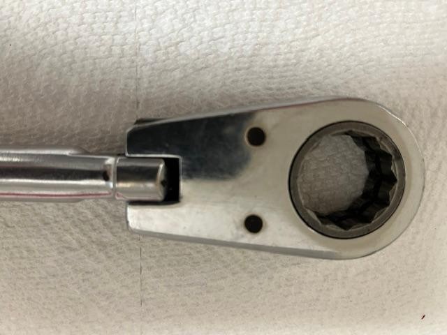 Mac Tools VRF Alignment Low Clearance Access Ratchet and Sockets with METAL Case