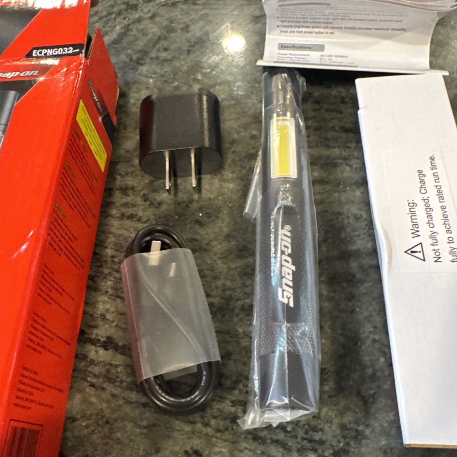 Snap on ecpng032 black 300 lumen aluminum pen light rechargeable new