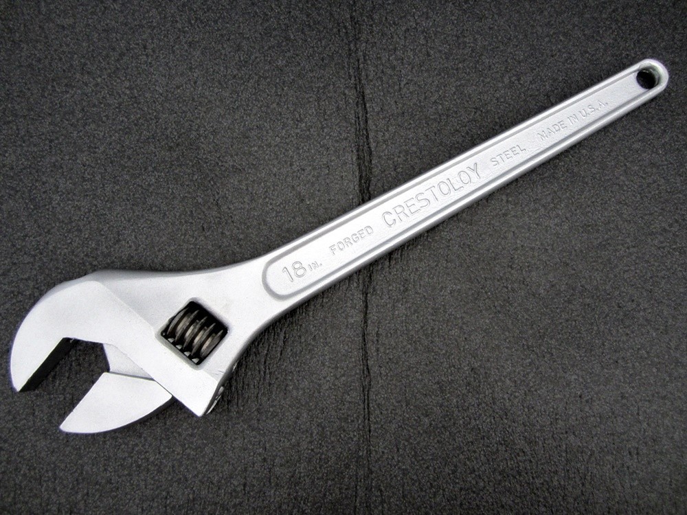 Vintage Crescent 18″ Adjustable Wrench Crestoloy Made in USA
