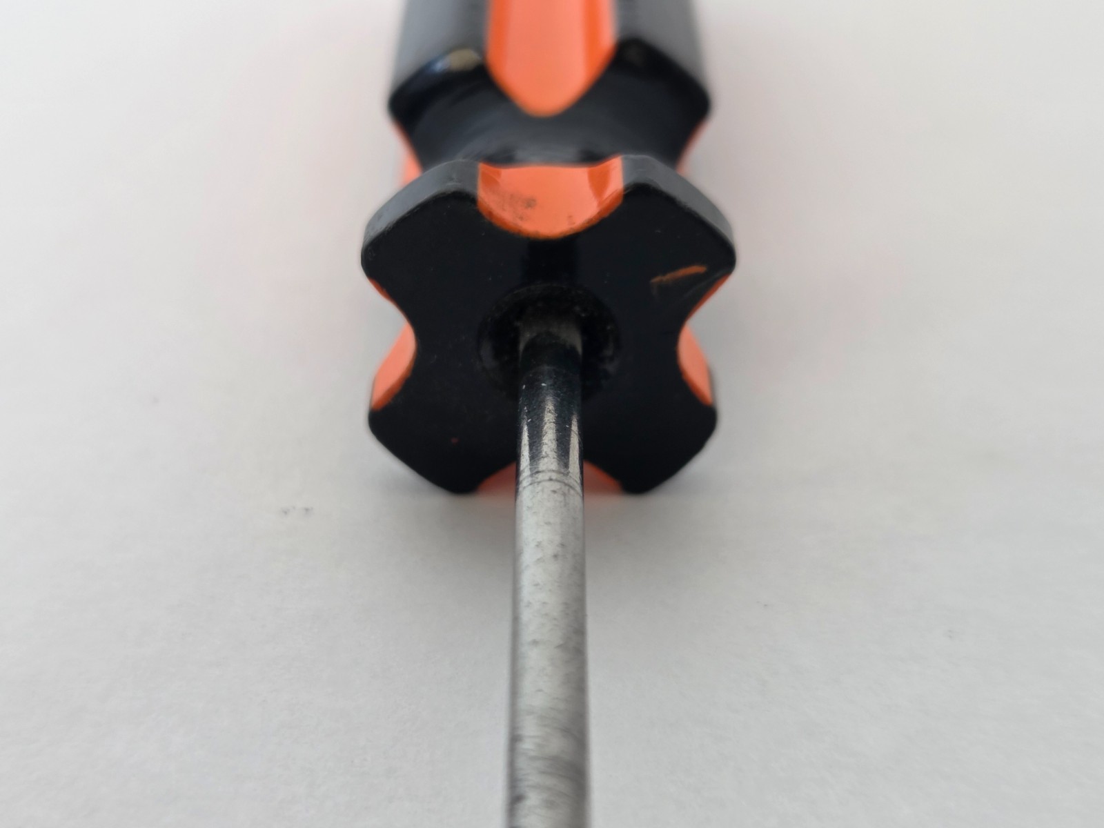 ROSCO USA Screwdrivers Stubby Short Flat head and Phillips Lot of 2 TOOLS