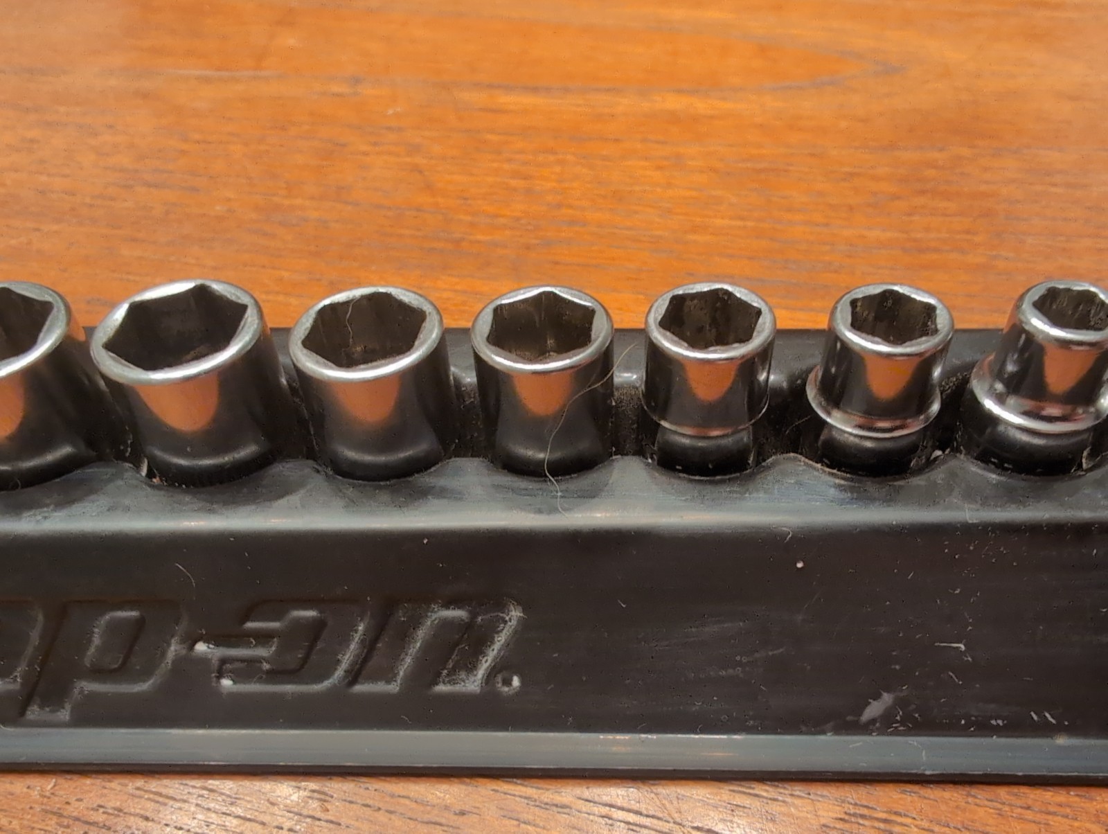 Snap-on 112ytmmy 1/4″ drive fdx 6 point metric shallow socket set 5-15mm