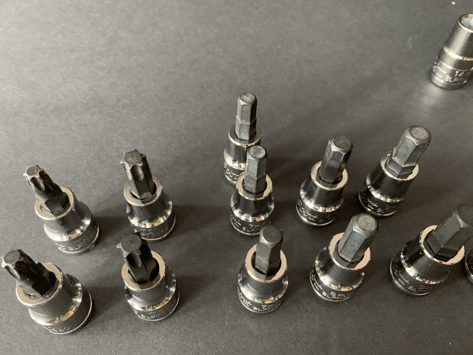 Blue-Point (by Snap-on) 73-Pc SURPLUS MIXED Socket & Bit Lot 1/4″ 3/8″ 1/2″ READ