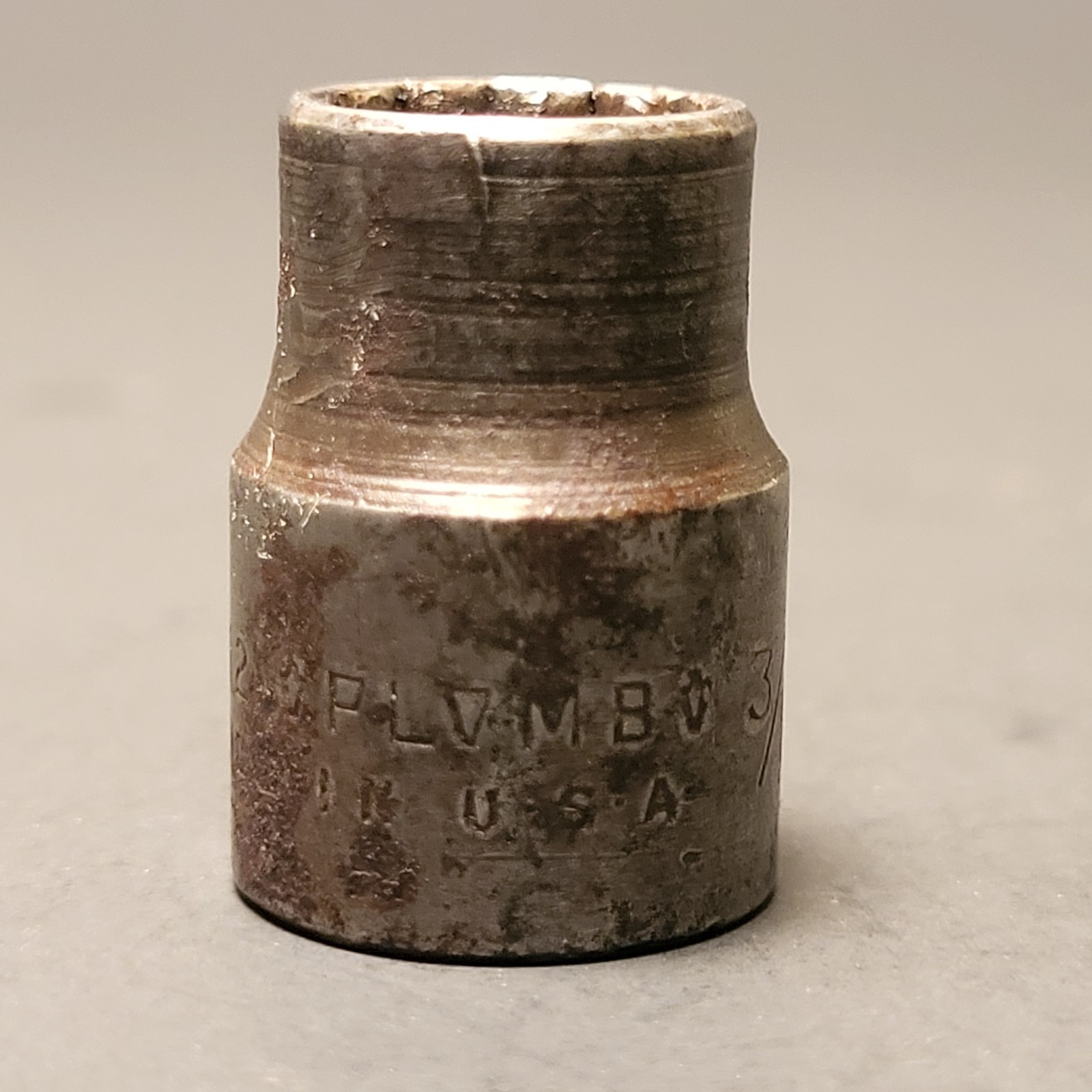 Plomb 3/8” socket 3/8” drive 12 point 5212 made in USA pre war