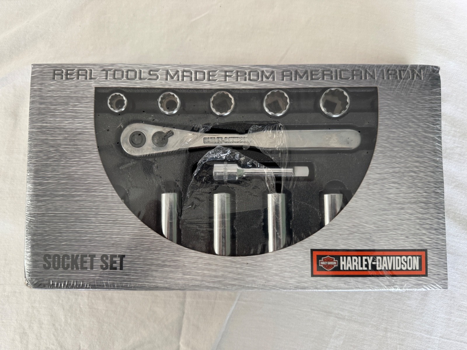 Harley Davidson American Iron, 16-pc Socket Set, *Used Extension*, Item #HDS3816