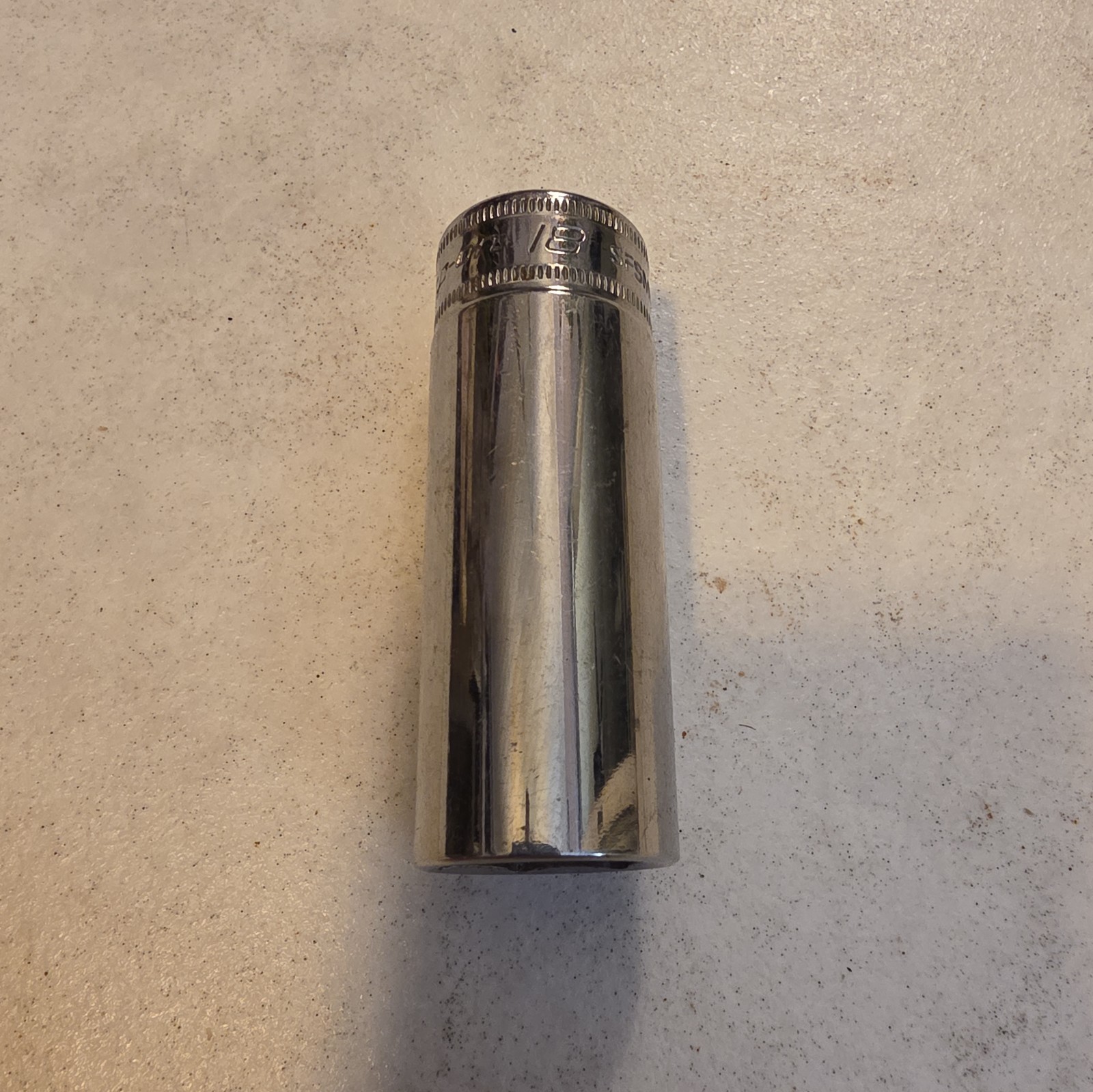 Snap-on Tool 3/8″ Drive Deep Chrome Socket Metric 18mm SFSM18