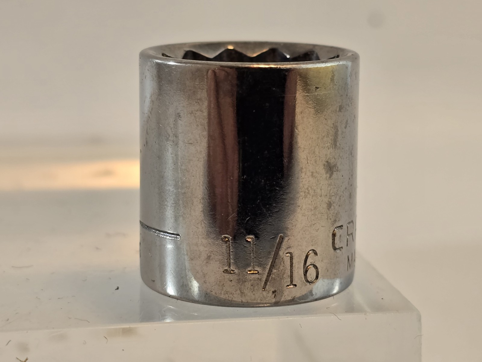Craftsman USA 11/16” 12 Point 3/8″ Drive Shallow Socket 44336 Inverted G1