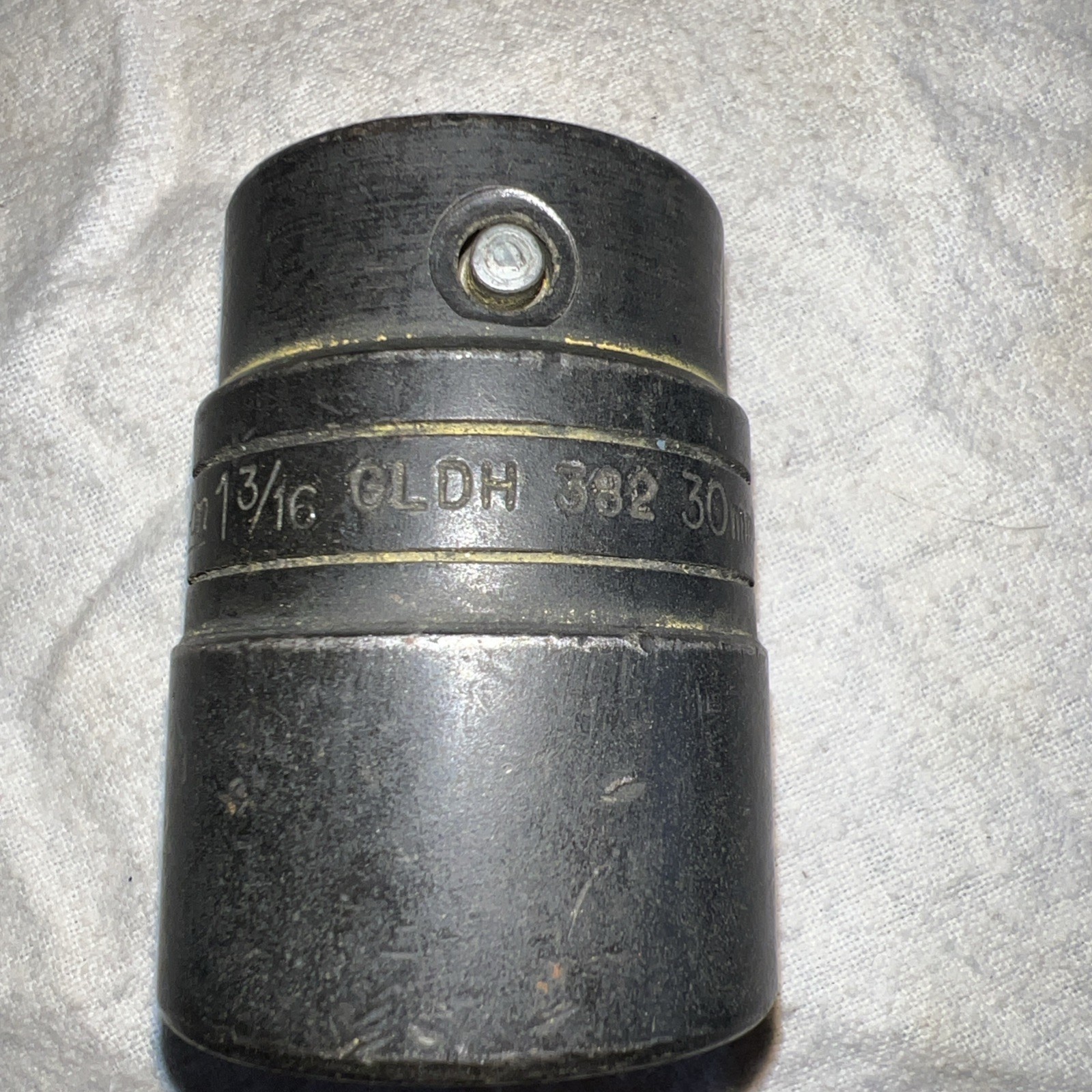 Snap on 3/4 Drive 1-3/16, 30mm Industrial Finish GLDH382 12-Point Flank Drive