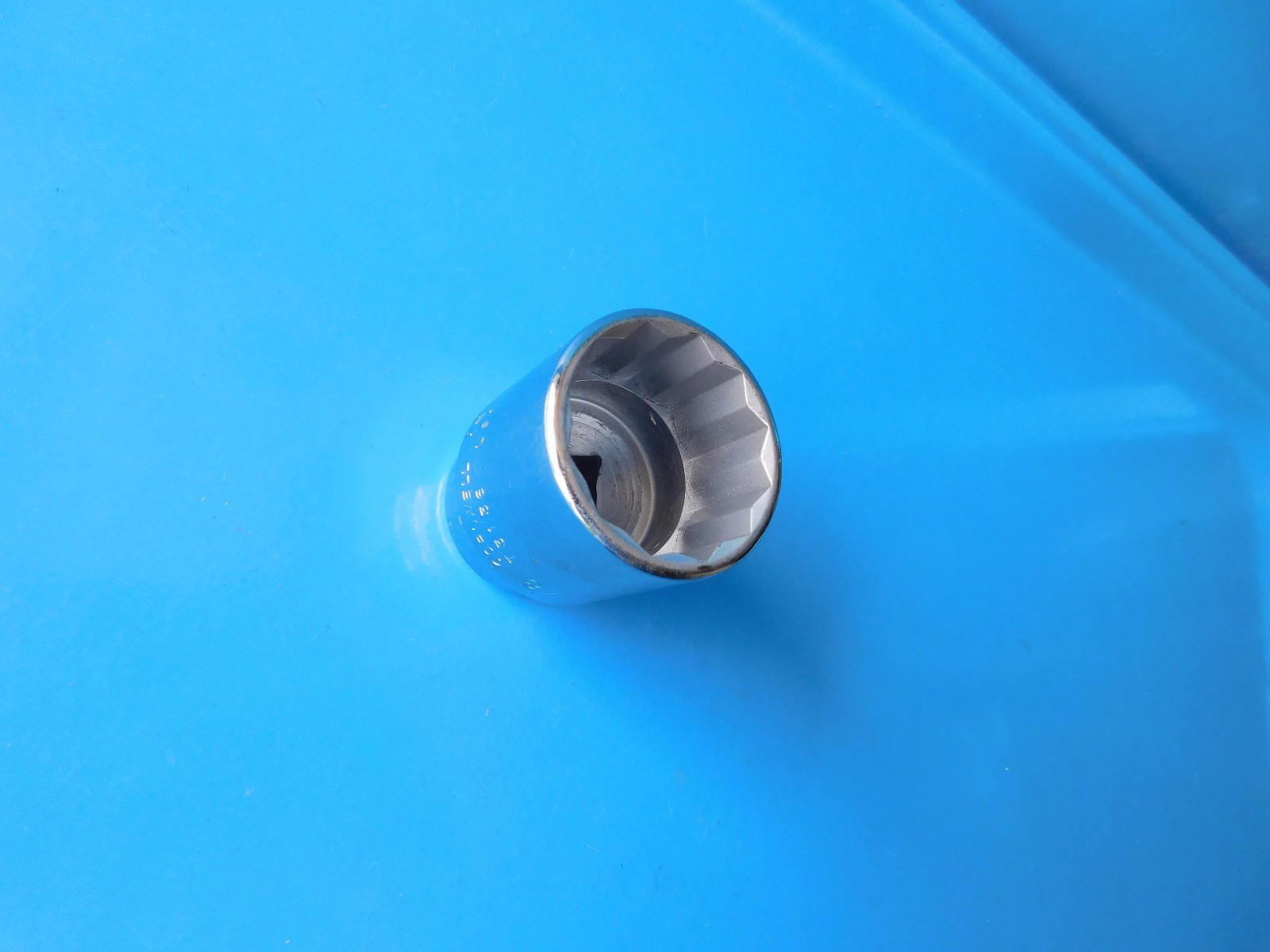NEW, CORNWELL 1/2 IN.DR. , 1 1/8 INCH 12 POINT SHORT SOCKET , PART #T3136 USA