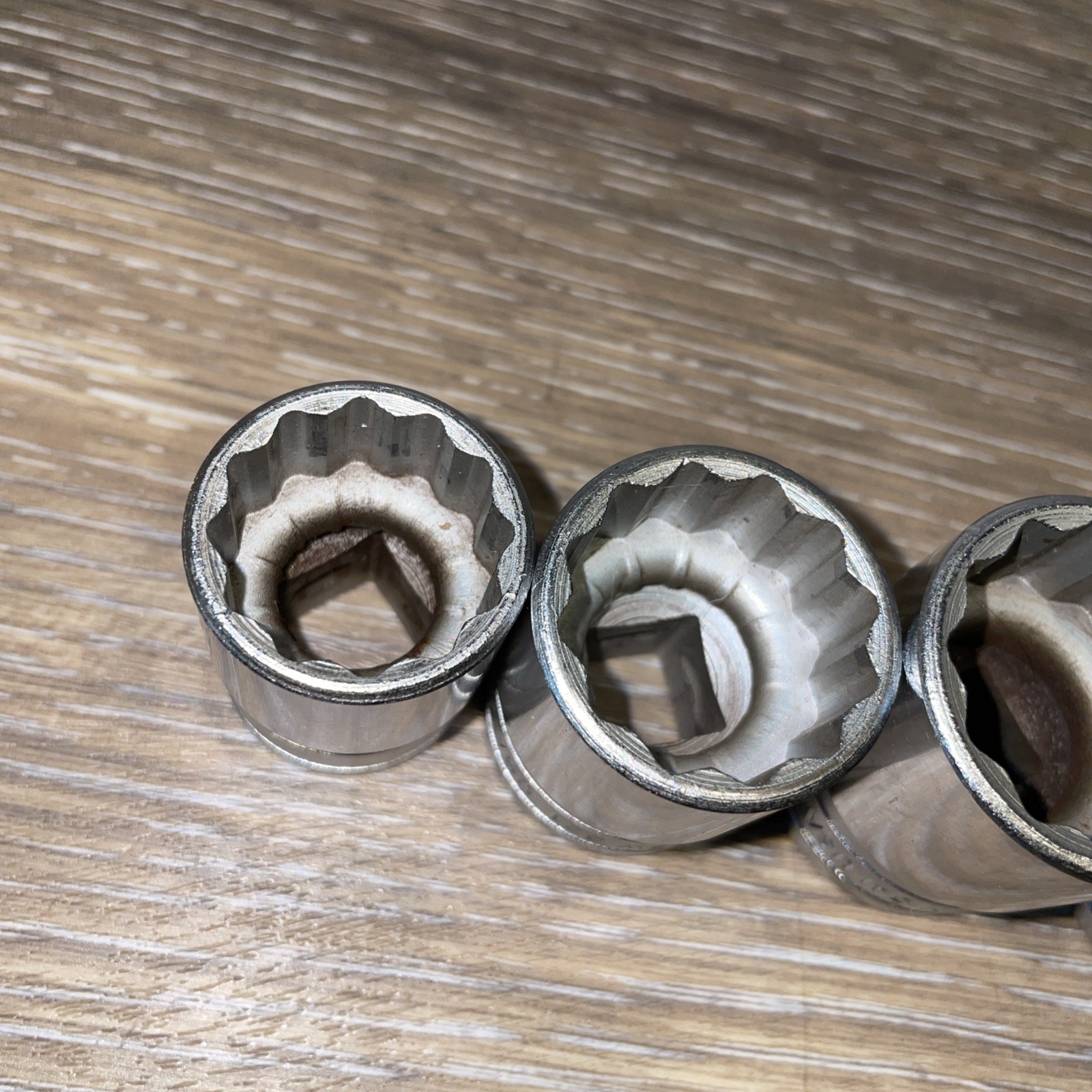 LOT Of 4 Snap-On 1/2″ Sockets SW 12 Point SAE Set Of 4 Pieces.
