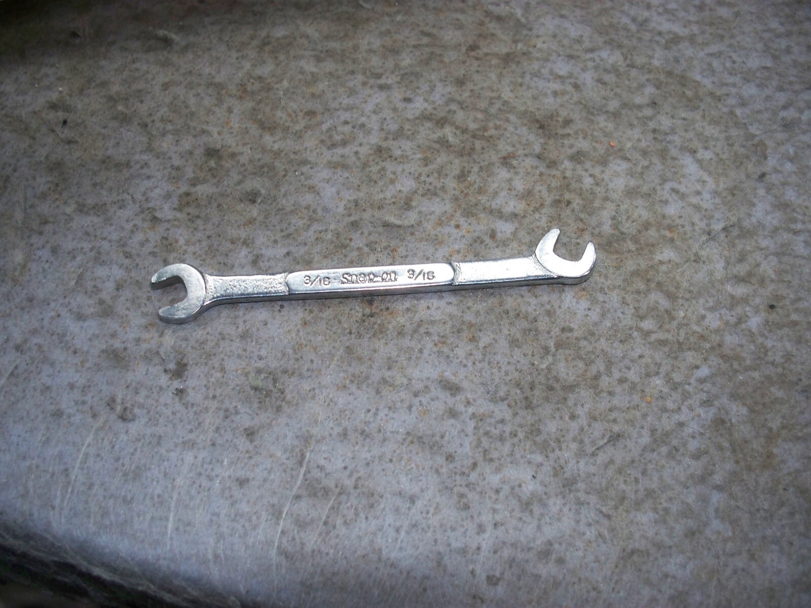 Snap On Tools 3/16–3/16″ SAE 15°/60° Offset Open-End Ignition Wrench DS 1212
