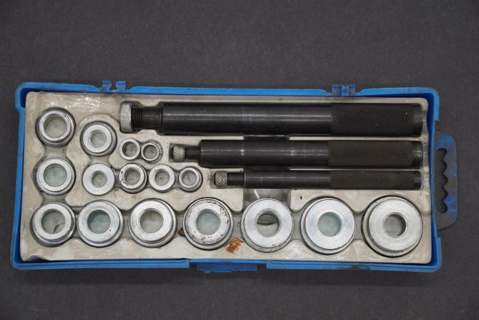 Snap On Bushing Driver Standard 22-Pieces Set With Storage Case A157C