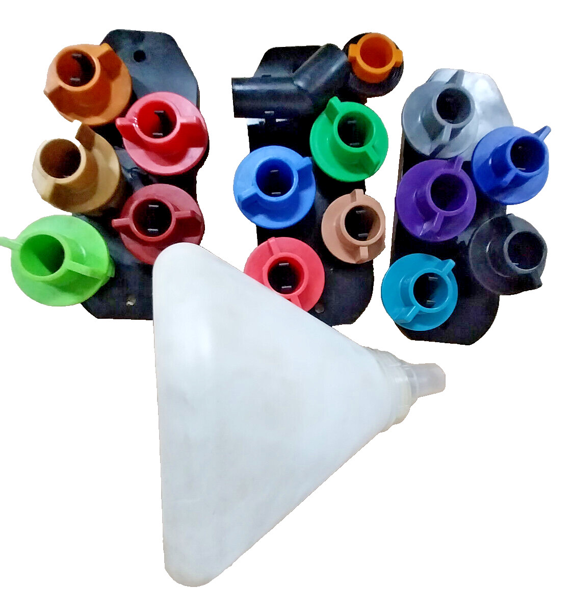 ** Lisle 14pc Spill Free Funnel Kit Used **