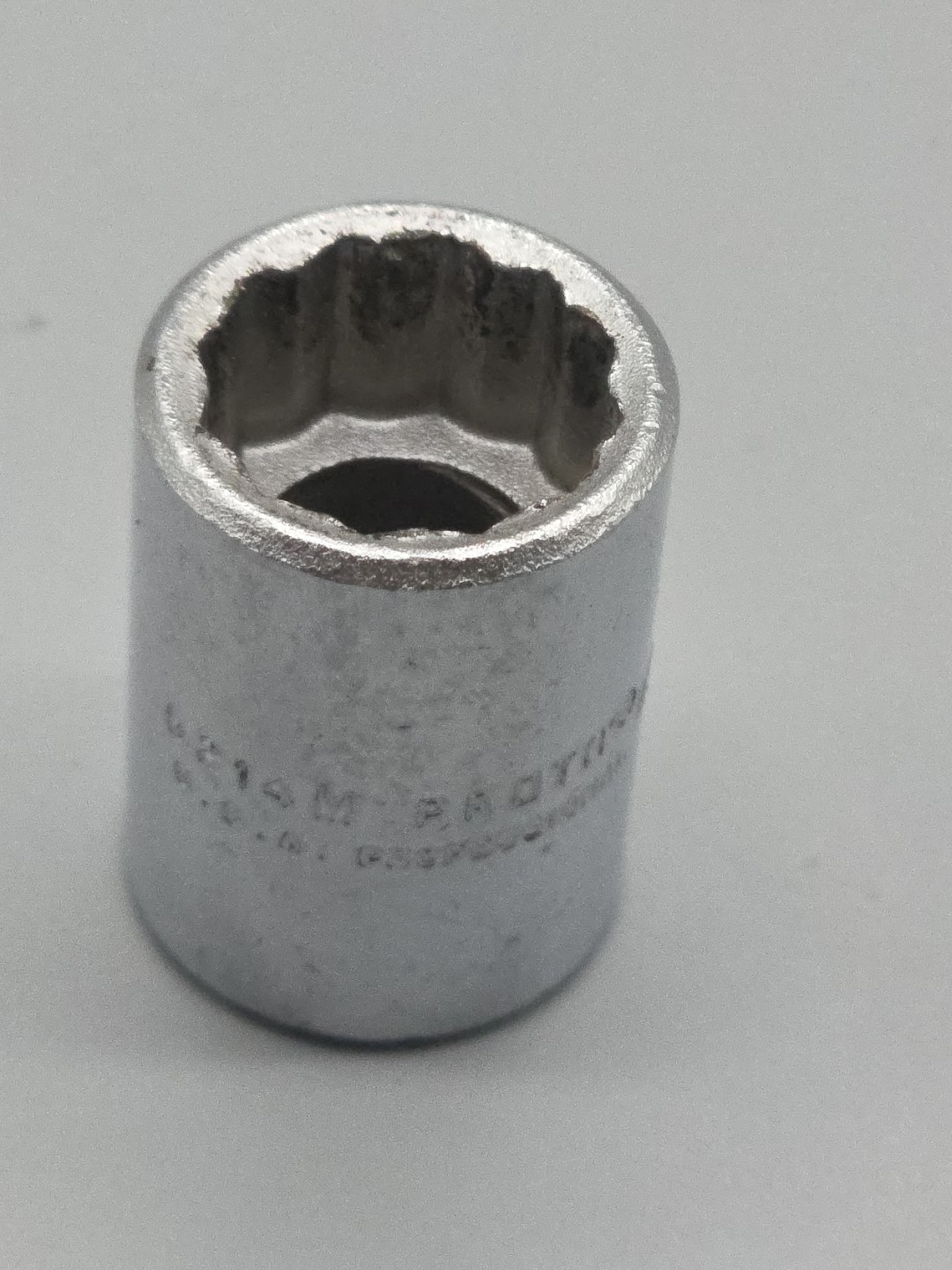 Proto Professional 5214M, 14mm, 3/8″ drive, 12 point, Standard Socket