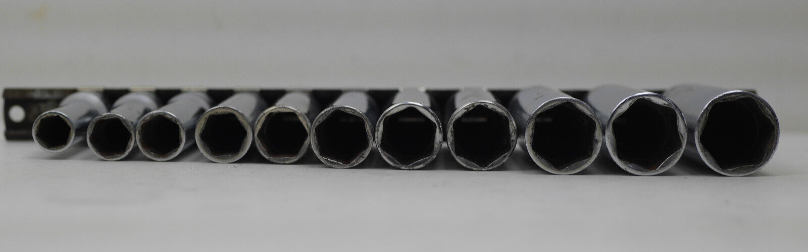 Snap-On SFSM Metric 3/8″ Drive 6pt Deep Socket Set 9mm-19mm – 11Pc (O20324-2 EO)