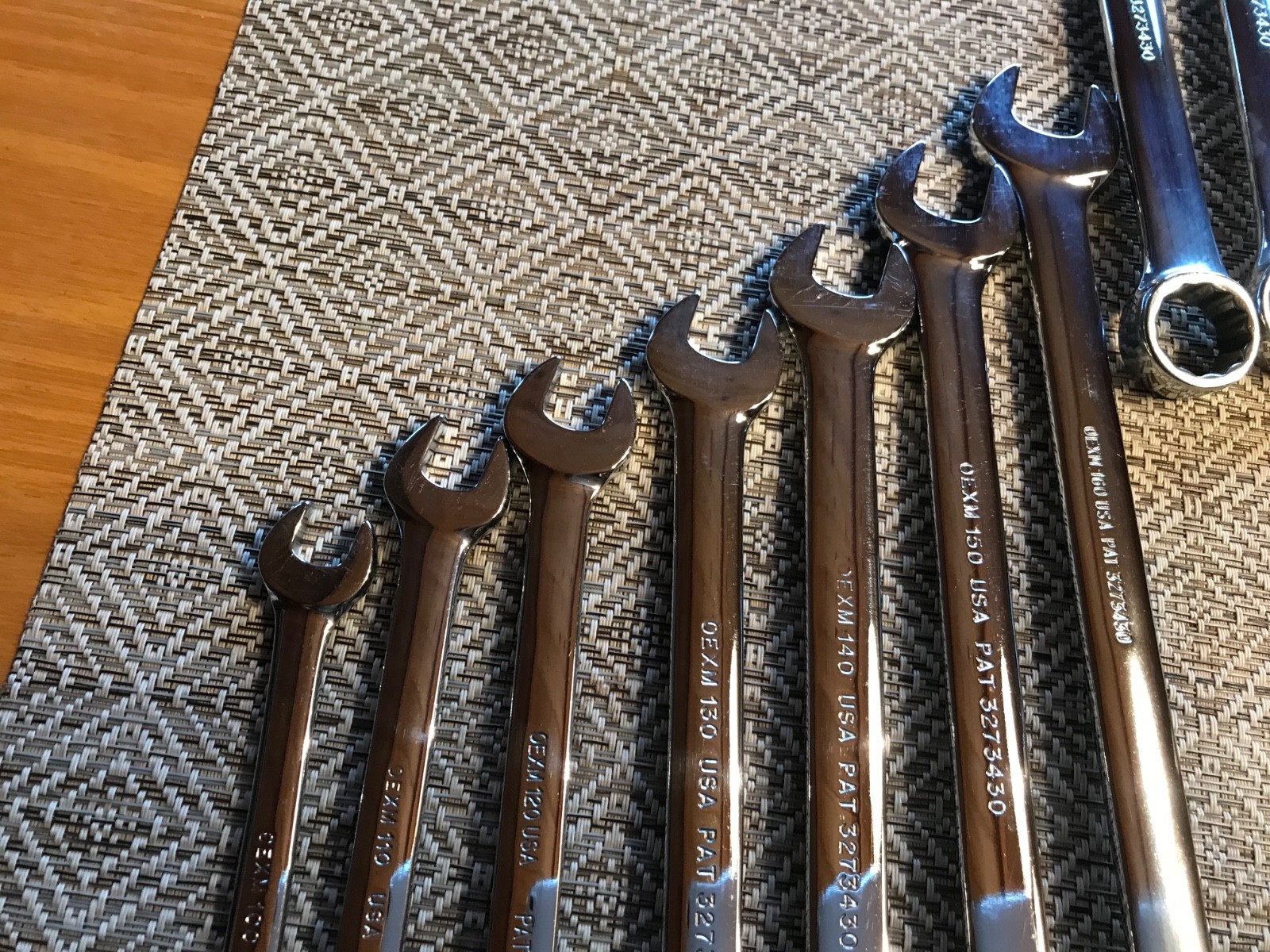 Snap-on OEXM713 – 13 Piece Metric Standard Handle 12Pt Combination Wrench Nice !