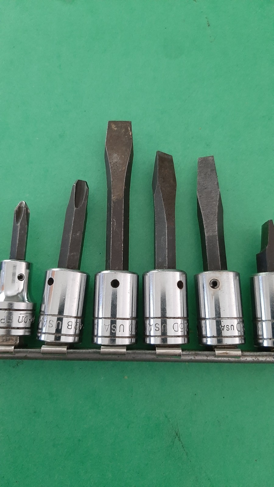 13pc Snap-on Phillips Flat Tip Slotted Head Bit Driver Socket Set 3/8″ Drive