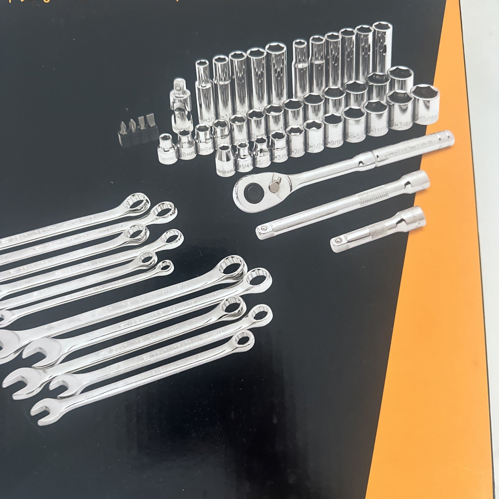 GearWrench GWCBMTS54P 54-Pc 3/8″ Drive/Metric 6 pt Standard & Deep Socket Set