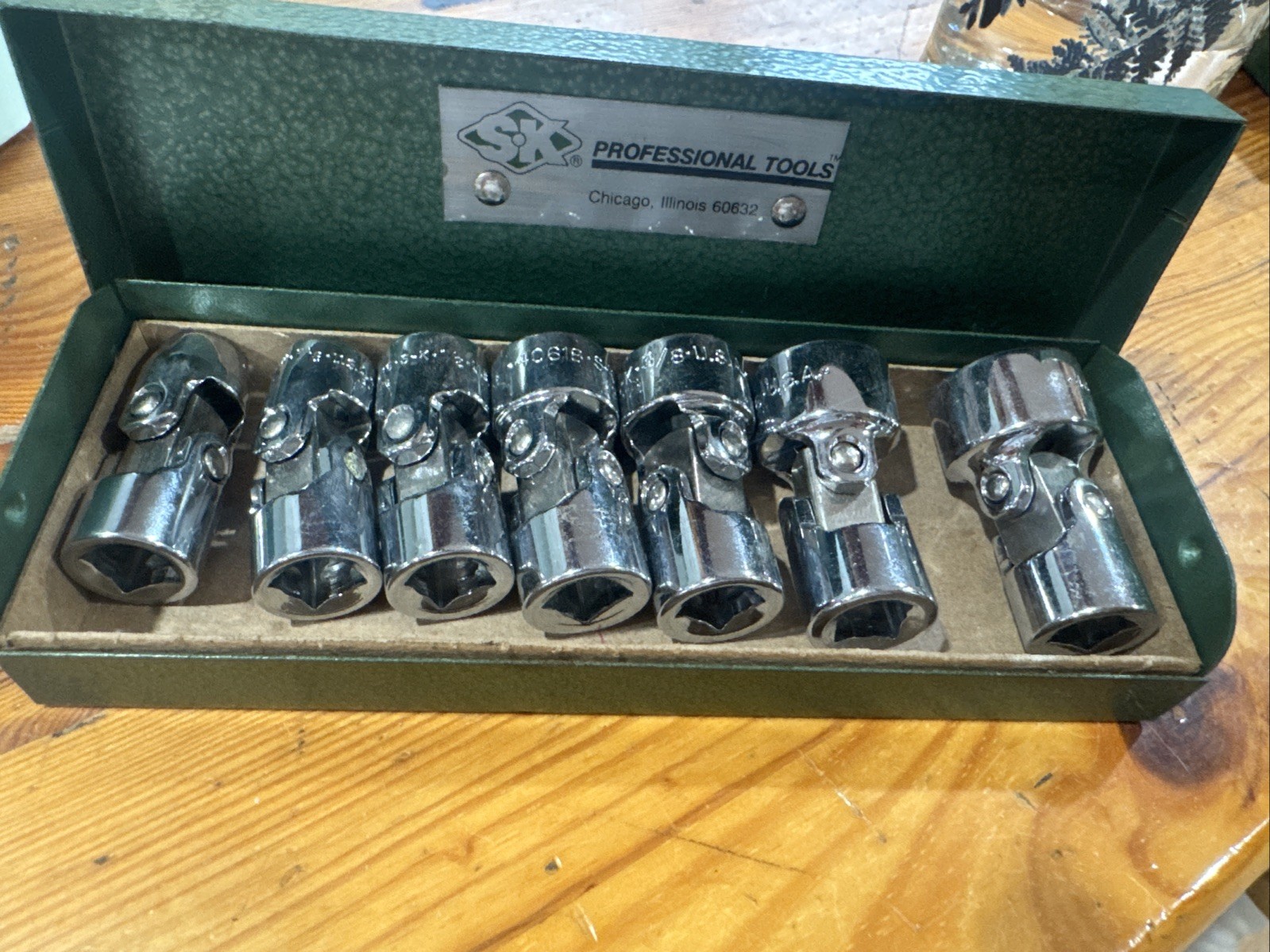 S-K Tools 60632 3/8″ Drive 7 Point Flex Swivel Sockets 3/8″-3/4″ W/ Case