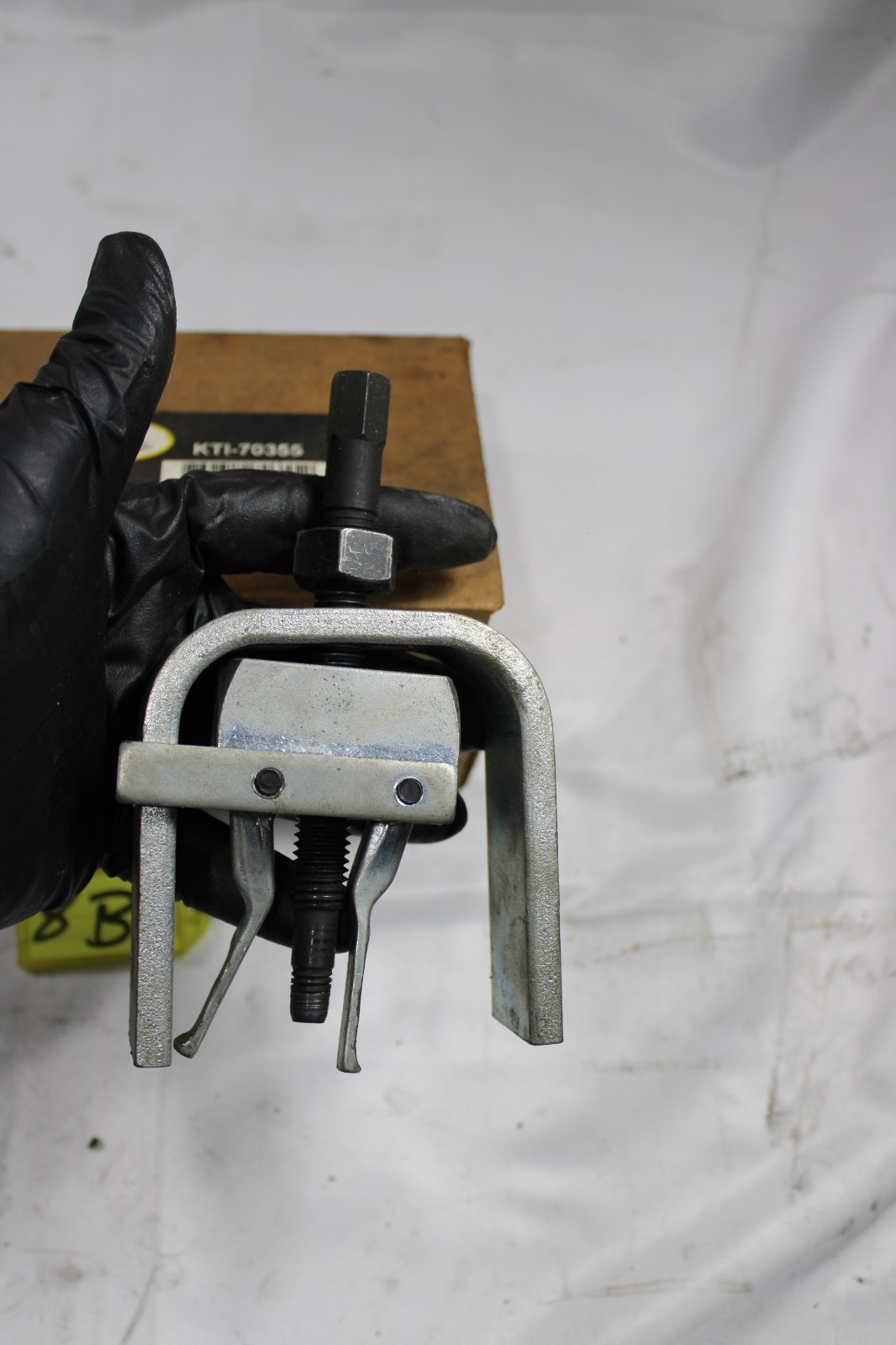 K Tool Pilot Bearing Puller KTI-70355