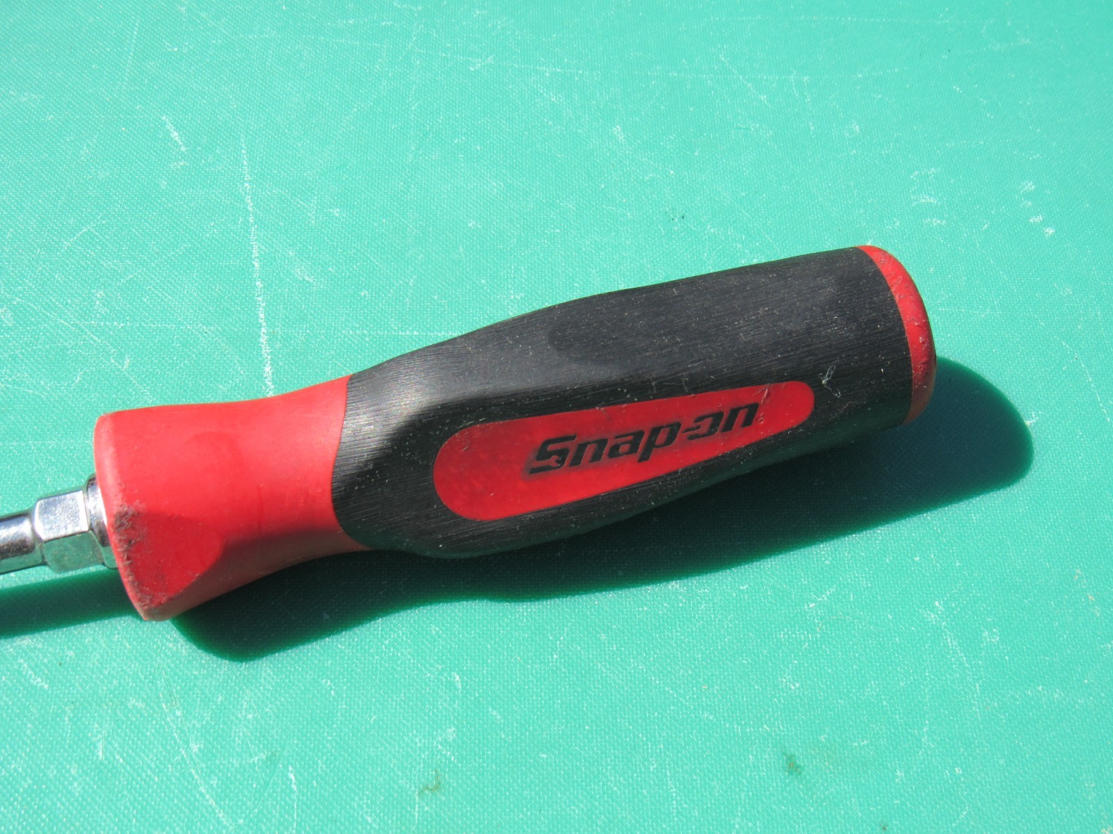 SNAP ON SGD8BR SGD8B RED BLACK HANDLE STRAIGHT / FLAT TIP / SLOTTED SCREWDRIVER