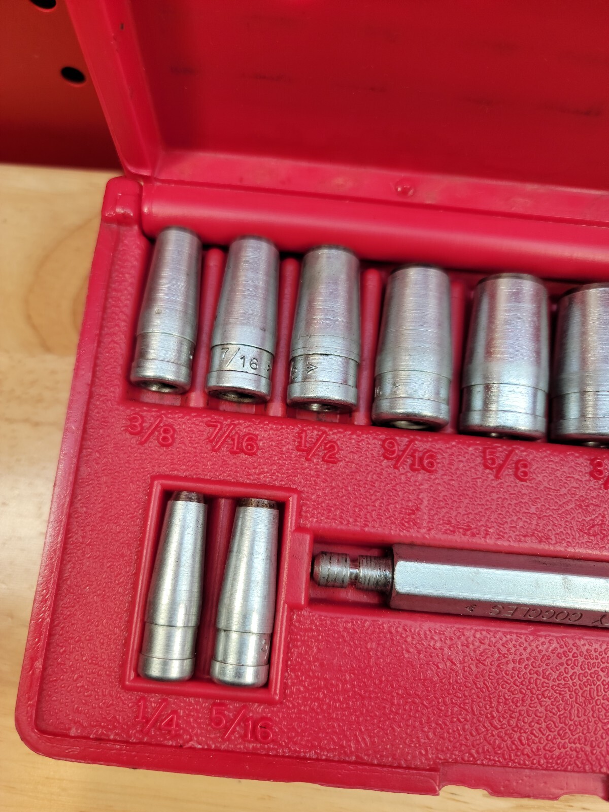Blue-Point Tools PGH8A 11-Piece Gasket Punch Set With Case NICE USA
