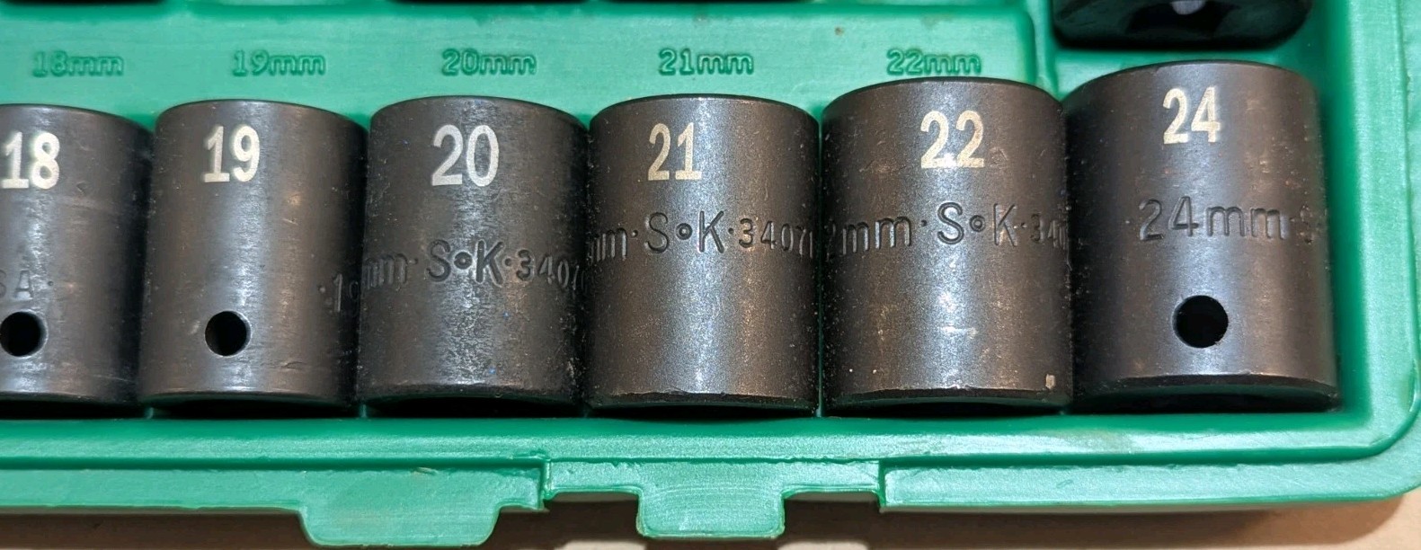 Vintage SK Tools 4053 1/2″ Drive Metric Impact Socket Set Incomplete With Case