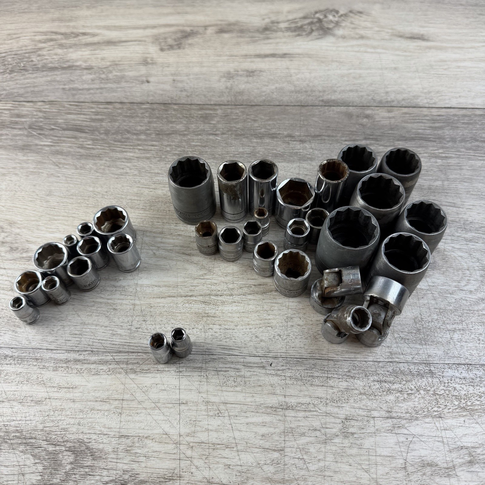 34 Lot Socket SAE Multiple Drives Sizes Brands – SK, Sears, Husky, Crescent