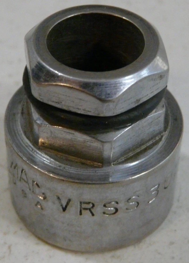Mac Tools VRF Passthrough Socket 7/8″ External Hex Drive 15/16″ 12 Point VRSS302