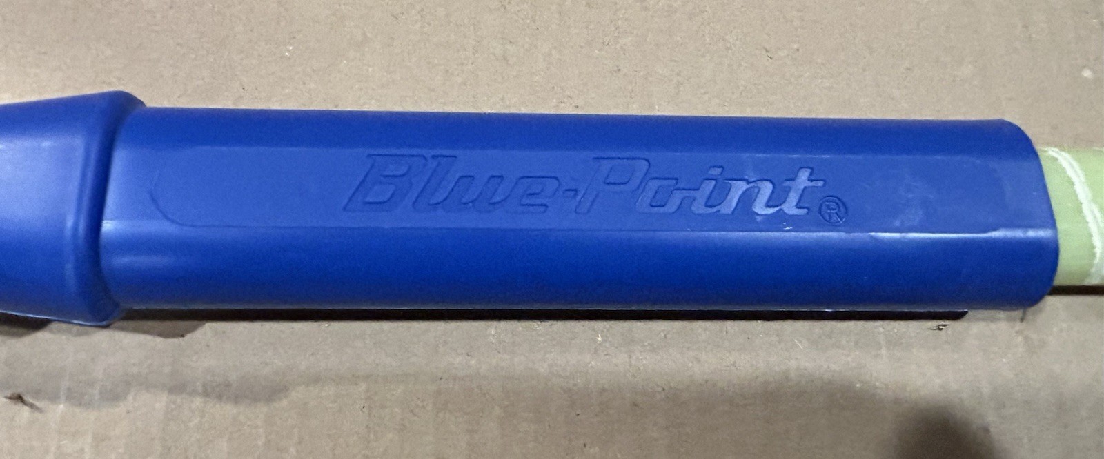 NOS. Blue-Point Heavy Duty Fiberglass Hammer Replacement Handle BD4SG-1