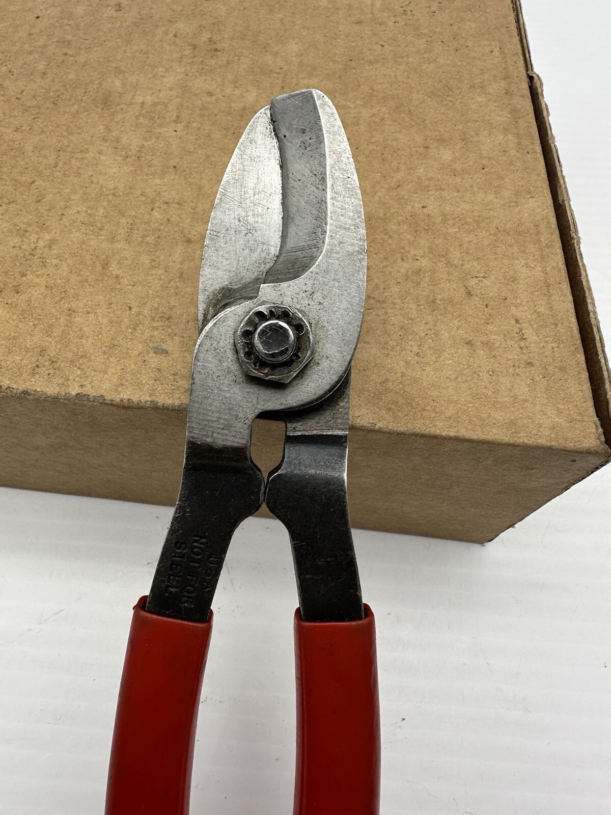Vintage Tools USA Soft Metal Cable Cutters 8”Long Pliers Not For Steel