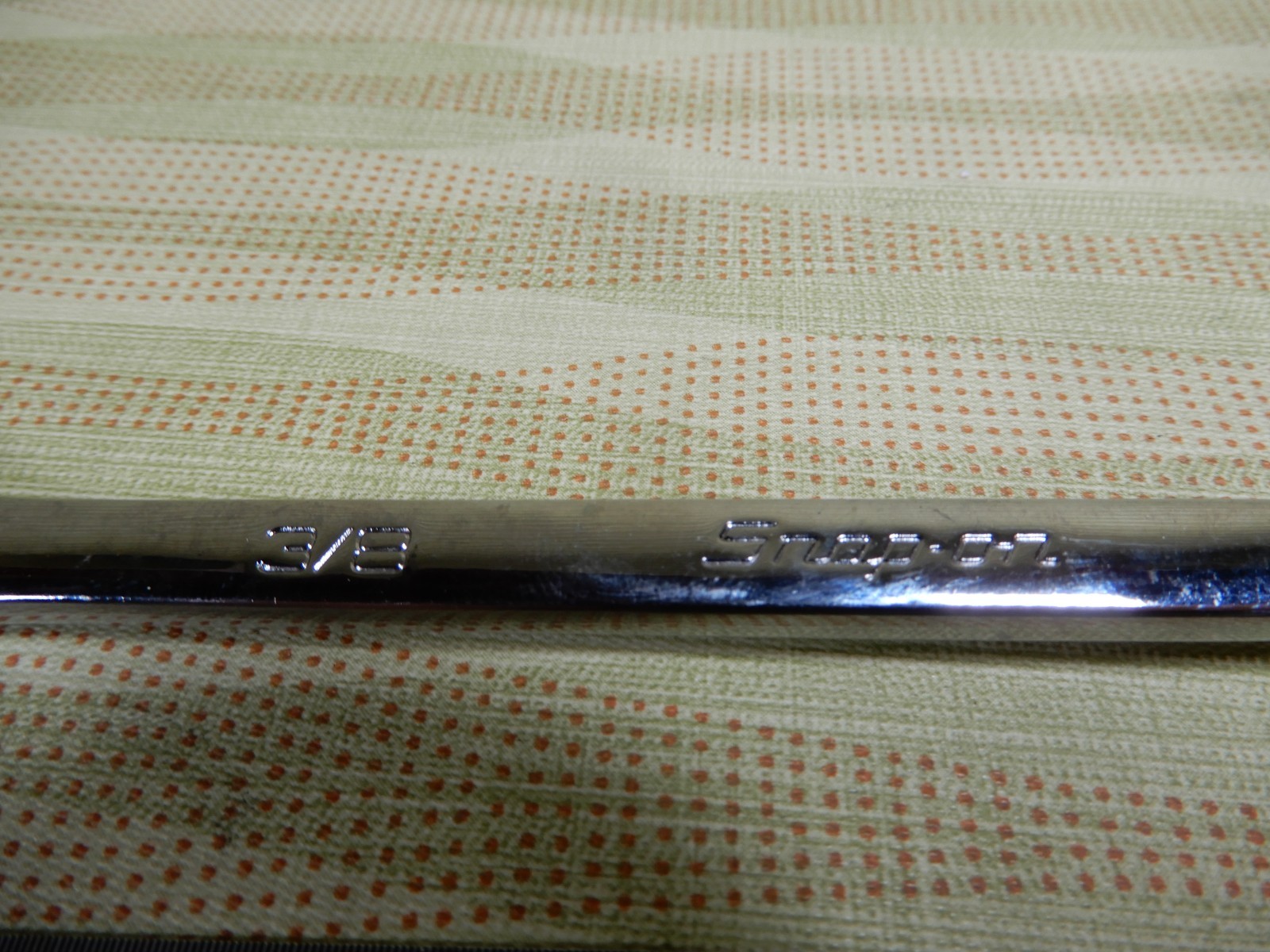 Snap-On 3/8 Wrench with Socket End FH012B Great Condition VX