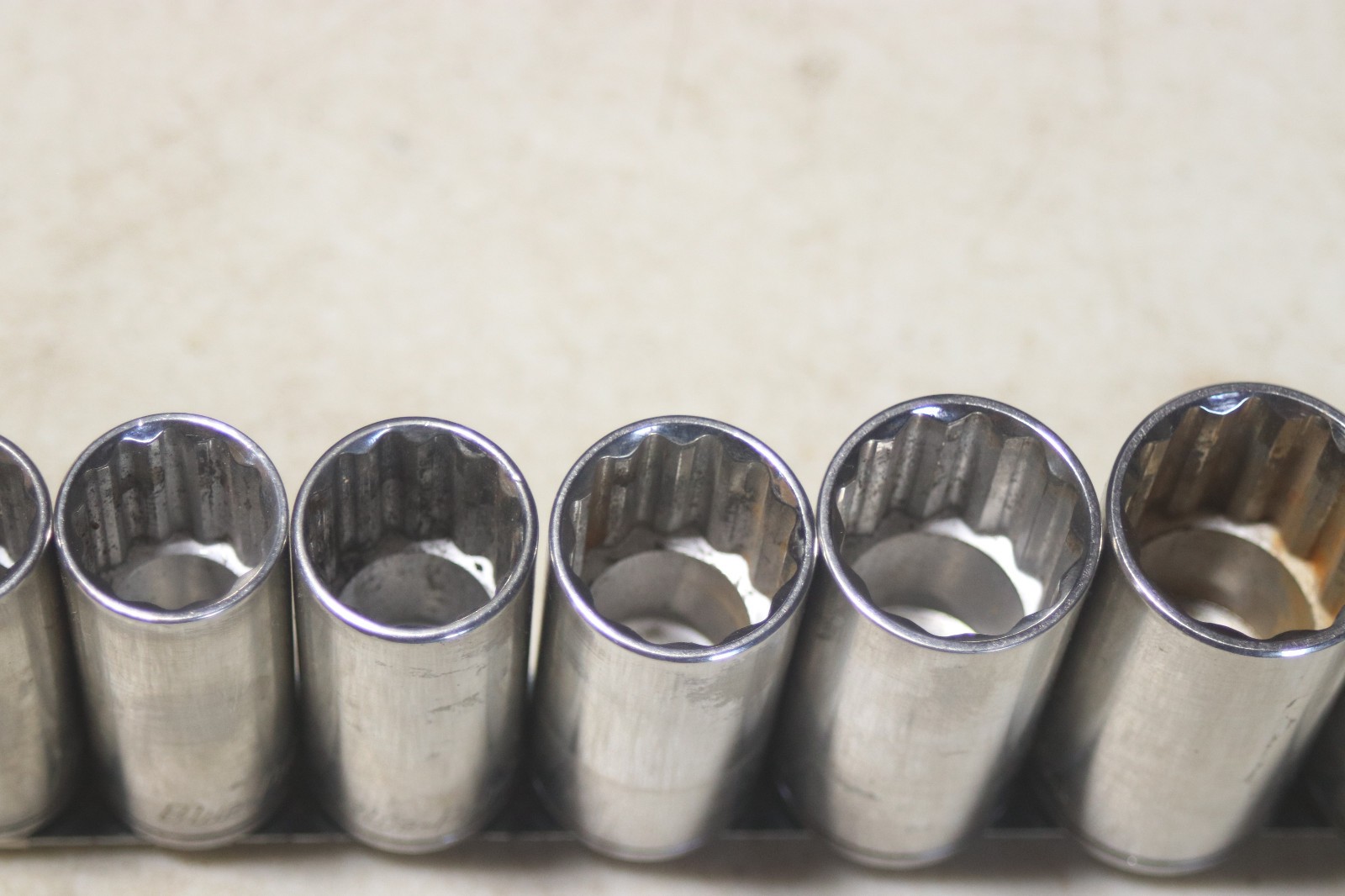 Blue Point BLPL 3/8 Inch Drive 12 Point Deep Socket Set 3/8 To 1 Inch 11 Pieces