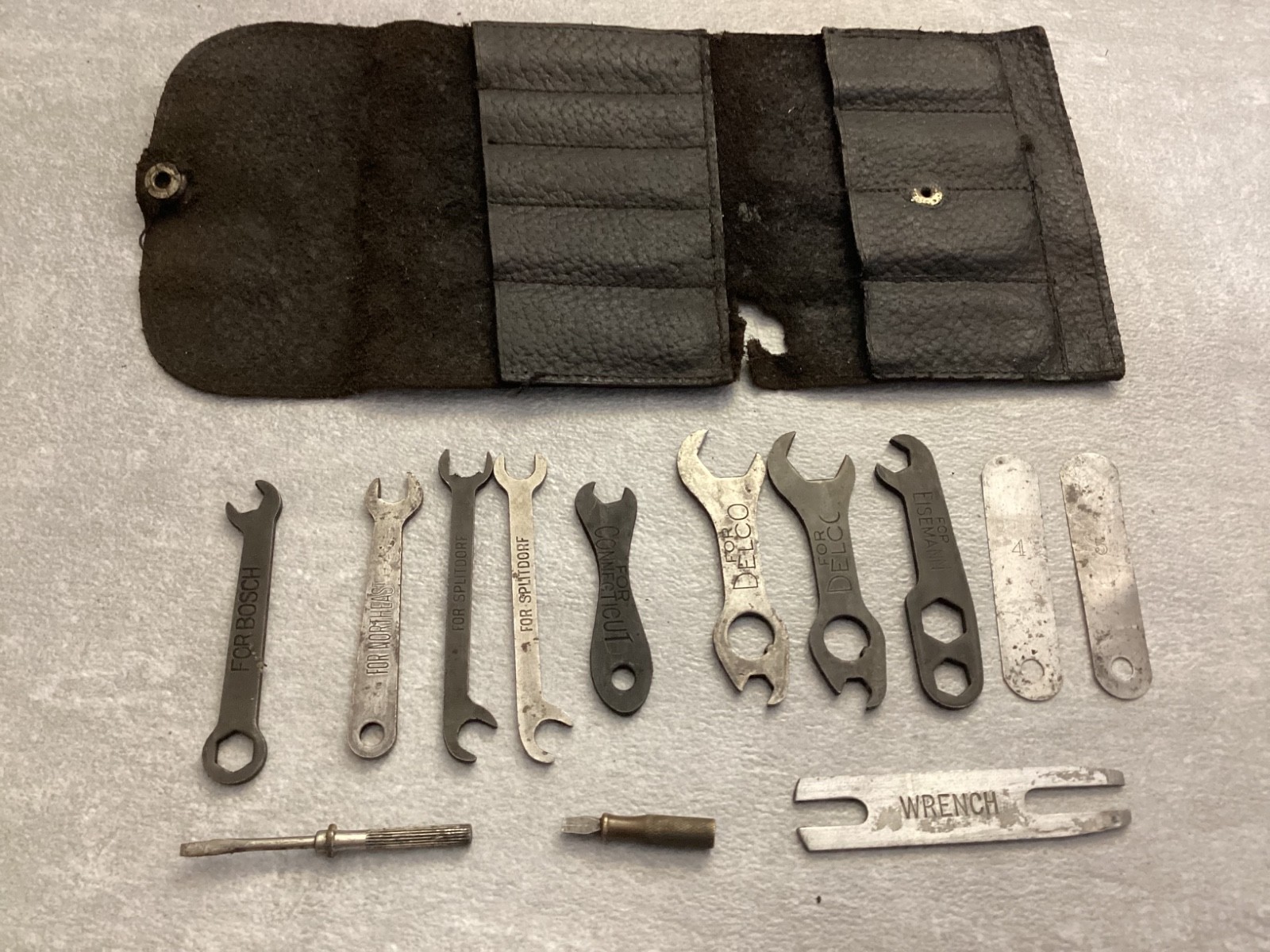 Gilfillan Bros. Ignition magneto Wrench Tool Set w/case Plus other 1915-1925