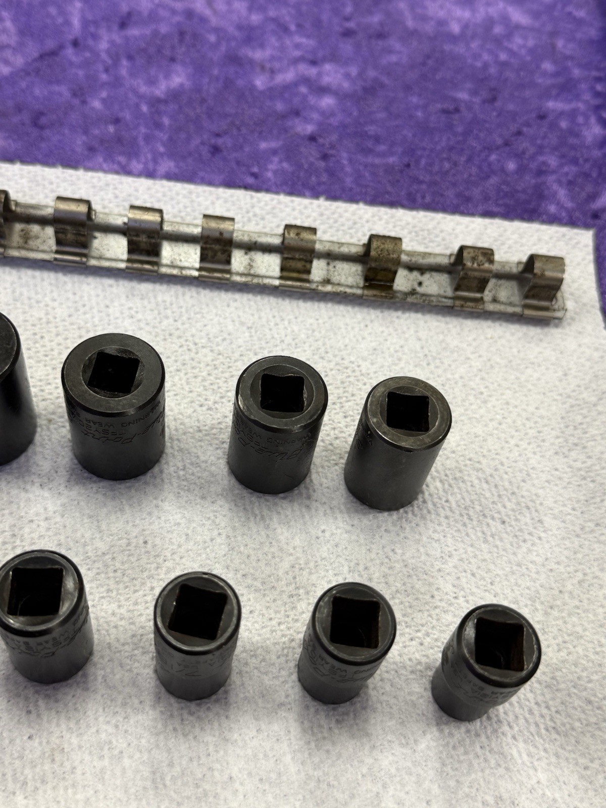 BLUE POINT TFSY SERIES 13 PC 3/8 Dr. Metric/SAE Shallow Twist Impact Socket Set