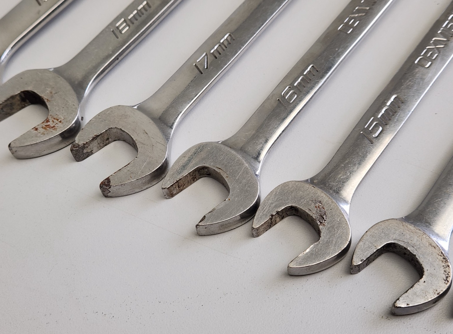 10-pc, Snap-on OEXM710B 12-Pt Metric Flank Drive Combination Wrench Set 10-19mm