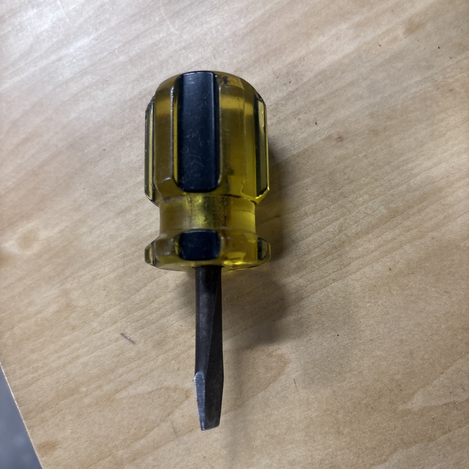 VERY RARE International Harvester Stubby Flat Blade Screwdriver 999-501 R1 USA